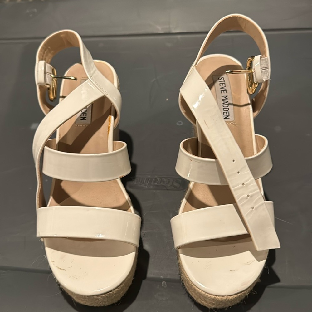 White sandals, Steve Madden, patent leather wedge heels